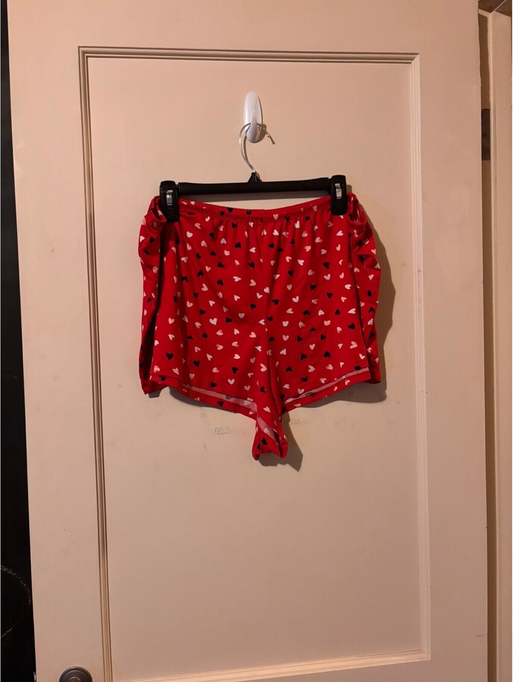 Red heart print shorts 2X